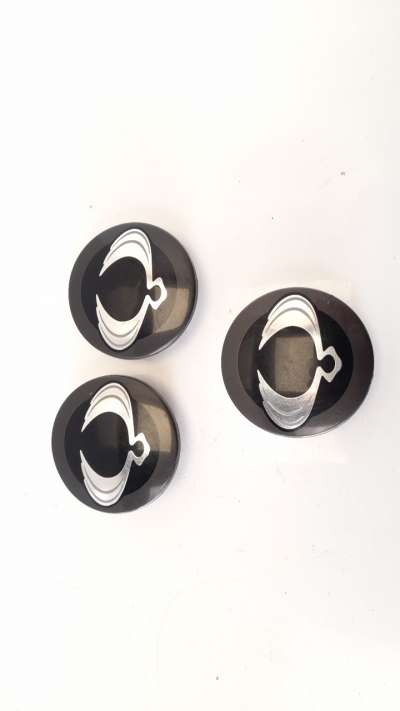 Recambio de tapacubos para ssangyong rexton w 2013- referencia OEM IAM 4178034001  