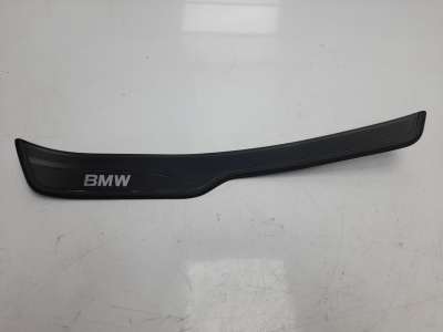 Recambio de moldura para bmw serie 3 berlina (e90) 2004-2012 320d referencia OEM IAM 51477172297  