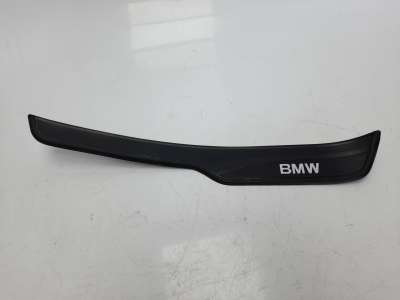Recambio de moldura para bmw serie 3 berlina (e90) 2004-2012 320d referencia OEM IAM 51477060286  