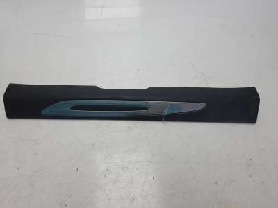 Recambio de moldura para citroën ds3 2009-2016 design referencia OEM IAM 9686604177  