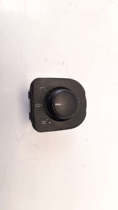 Recambio de mando retrovisor para seat leon (5f1) 2012- 1.6 tdi referencia OEM IAM 5F0959565C  