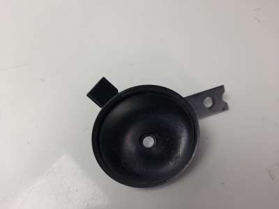Recambio de claxon para hyundai i30 (gd) 2012-2017 1.4 cat referencia OEM IAM 966303401  