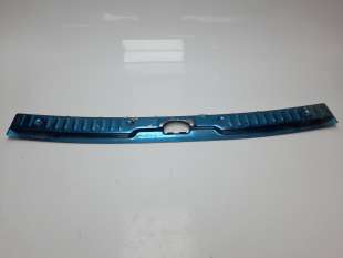 Recambio de molduras traseras para peugeot 308 sw 2008-2012 envy referencia OEM IAM 807517E  