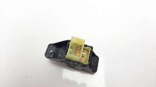 Recambio de mando elevalunas trasero izquierdo para hyundai kona 2017- referencia OEM IAM 93581J9000  