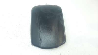 Recambio de apoyabrazos central para hyundai santa fe (dm) 2012-2018 2.2 crdi cat referencia OEM IAM 846602W050RYN  