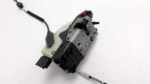 Recambio de cerradura puerta trasera derecha para peugeot 208 2012-2019 1.2 16v vti referencia OEM IAM 9812501180  