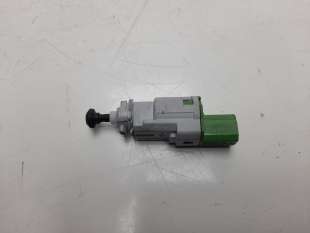 Recambio de interruptor para renault clio iv 2012- technofeel referencia OEM IAM 8200276360  