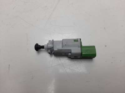 Recambio de interruptor para renault clio iv 2012- technofeel referencia OEM IAM 8200276360  