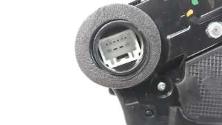 Recambio de cerradura puerta trasera izquierda para toyota c-hr 2016- referencia OEM IAM 70428001  