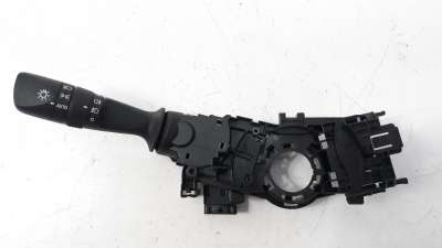 Recambio de mando intermitentes para toyota c-hr 2016- referencia OEM IAM 17F852  