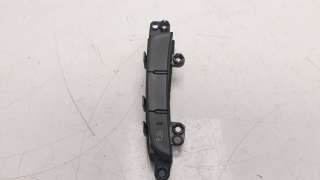 Recambio de interruptor para hyundai kona 2017- 1.0 tgdi cat referencia OEM IAM 93300J9AA0  
