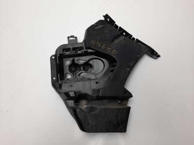 Recambio de molduras traseras para volvo v40 2012- kinetic referencia OEM IAM 31395104  