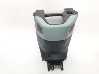 Recambio de moldura para citroën berlingo 2018- live m referencia OEM IAM 9816911677  