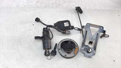 Recambio de conmutador de arranque para triumph tiger 800 2018- tiger 800 xca referencia OEM IAM T2508840  