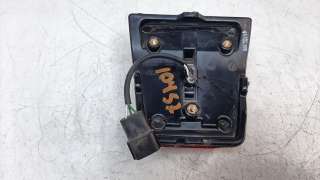 Recambio de piloto trasero central para triumph tiger 800 2018- tiger 800 xca referencia OEM IAM T2701549  