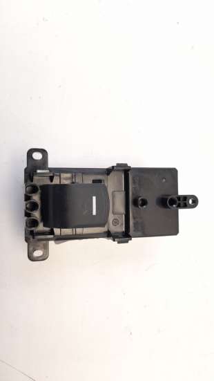 Recambio de mando elevalunas trasero derecho para honda civic lim.5 (fk) 2017- 1.0 vtec cat referencia OEM IAM 83740TGGG020BLK  