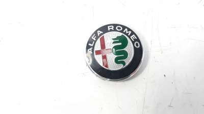 Recambio de tapacubos para alfa romeo giulia (952) 2016- 2.2 jtdm cat referencia OEM IAM C403  