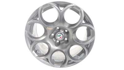 Recambio de llanta para alfa romeo giulia (952) 2016- 2.2 jtdm cat referencia OEM IAM 17 PULGADAS  