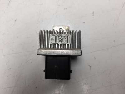 Recambio de caja precalentamiento para dacia sandero 2012- 1.5 dci diesel fap cat referencia OEM IAM 110678071R  