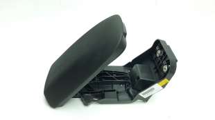 Recambio de apoyabrazos central para volvo v40 2012- 2.0 diesel cat referencia OEM IAM 31366331  