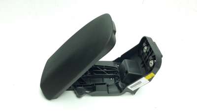 Recambio de apoyabrazos central para volvo v40 2012- 2.0 diesel cat referencia OEM IAM 31366331  