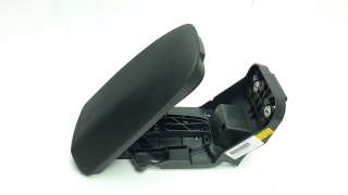 Recambio de apoyabrazos central para volvo v40 2012- 2.0 diesel cat referencia OEM IAM 31366331  