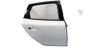 Recambio de puerta trasera derecha para volvo v40 2012- 2.0 diesel cat referencia OEM IAM 31662587  
