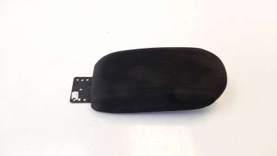 Recambio de apoyabrazos central para jeep renegade 2014- 1.6 cat referencia OEM IAM 735600151  