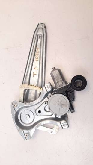 Recambio de elevalunas trasero derecho para toyota yaris 2017- 1.5 16v cat referencia OEM IAM 698300D220  