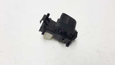 Recambio de mando elevalunas delantero derecho para toyota yaris 2017- 1.5 16v cat referencia OEM IAM 848100D030 8292B7N 