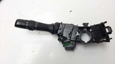 Recambio de mando intermitentes para toyota yaris 2017- 1.5 16v cat referencia OEM IAM 173832  