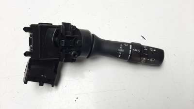 Recambio de mando limpia para toyota yaris 2017- 1.5 16v cat referencia OEM IAM 0019017F936  