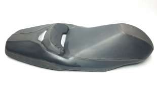 Recambio de asiento para yamaha x-max 125 2014-2020 referencia OEM IAM BL1F470E   2
