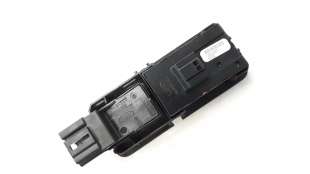 Recambio de mando elevalunas trasero derecho para land rover discovery 2004-2009 2.7 td v6 cat referencia OEM IAM YUD501080PVJ   2