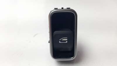 Recambio de mando elevalunas delantero derecho para mercedes-benz cla-klasse (bm 118) 2019- cat referencia OEM IAM A1679050201  