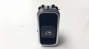 Recambio de mando elevalunas trasero derecho para mercedes-benz cla-klasse (bm 118) 2019- cat referencia OEM IAM A1679050201  