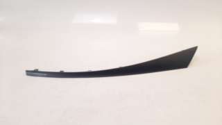 Recambio de moldura para renault megane iii berlina 5 p 2008-2016 limited referencia OEM IAM 684120007R  