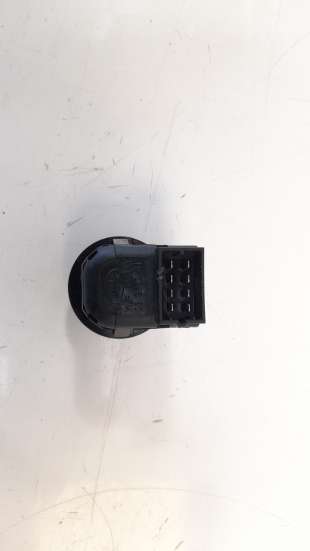 Recambio de mando retrovisor para land rover discovery 2004-2009 2.7 td v6 cat referencia OEM IAM YUF500030 03930361  2