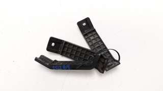 Recambio de molduras traseras para hyundai i20 2014- 1.2 16v cat referencia OEM IAM 86683C8000  