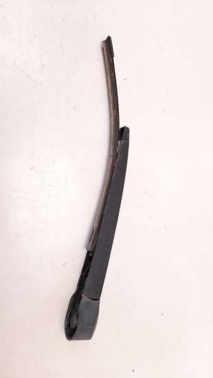 Recambio de brazo limpia trasero para volkswagen golf vii lim. 2012-2017 1.6 tdi dpf referencia OEM IAM 6R6955707B  