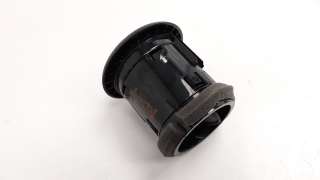 Recambio de rejilla aireadora para nissan nv 200 (m20) 2009- 1.5 dci cat referencia OEM IAM 68760BJ04D  
