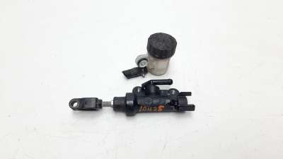 Recambio de bomba freno para yamaha mt-07 2014- referencia OEM IAM 4P52583V0000 14B258940000 