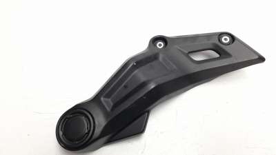 Recambio de estribo lateral para yamaha mt-07 2014- referencia OEM IAM 1WS274631000  