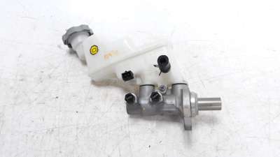 Recambio de bomba freno para kia rio 2011-2016 1.1 crdi cat referencia OEM IAM 585101R100  