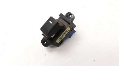 Recambio de mando elevalunas delantero derecho para kia rio 2011-2016 1.1 crdi cat referencia OEM IAM 93575H8000  
