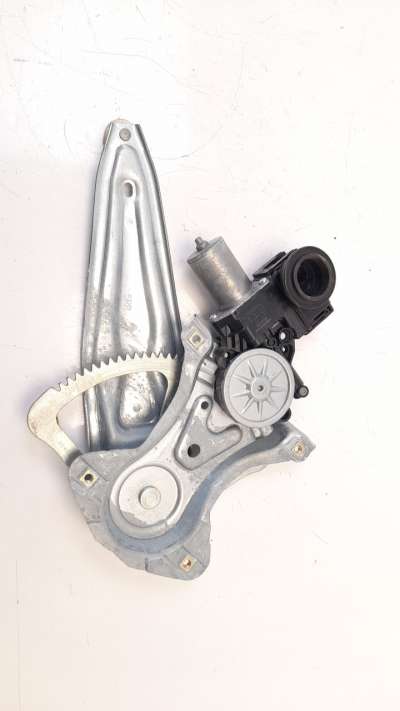Recambio de elevalunas trasero derecho para toyota c-hr 2016- referencia OEM IAM 69830F4010  