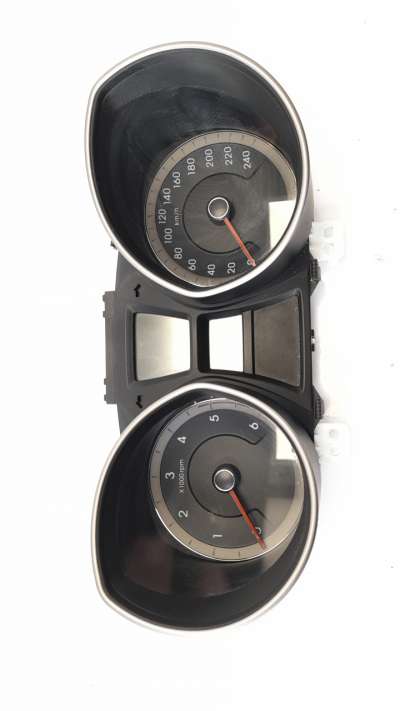 Recambio de cuadro instrumentos para hyundai i30 (gd) 2012-2017 1.4 crdi cat referencia OEM IAM 94003A6513  