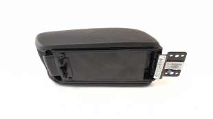 Recambio de apoyabrazos central para jeep compass ii 2017- 1.4 m-air cat referencia OEM IAM 2031563XW1   2