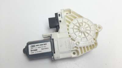 Recambio de motor elevalunas delantero derecho para audi a4 ber. (b8) 2007-2015 básico referencia OEM IAM 8K0959802  