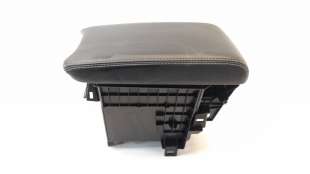 Recambio de apoyabrazos central para mitsubishi eclipse cross 2018- motion 2wd referencia OEM IAM 8811C109   2